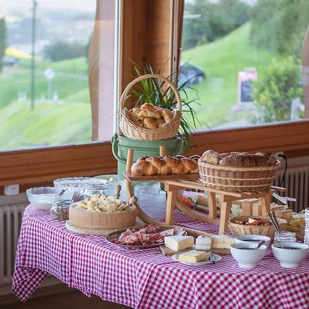 Restaurant Und Kaeserei Berghof Ganterschwil Ngoại thất bức ảnh