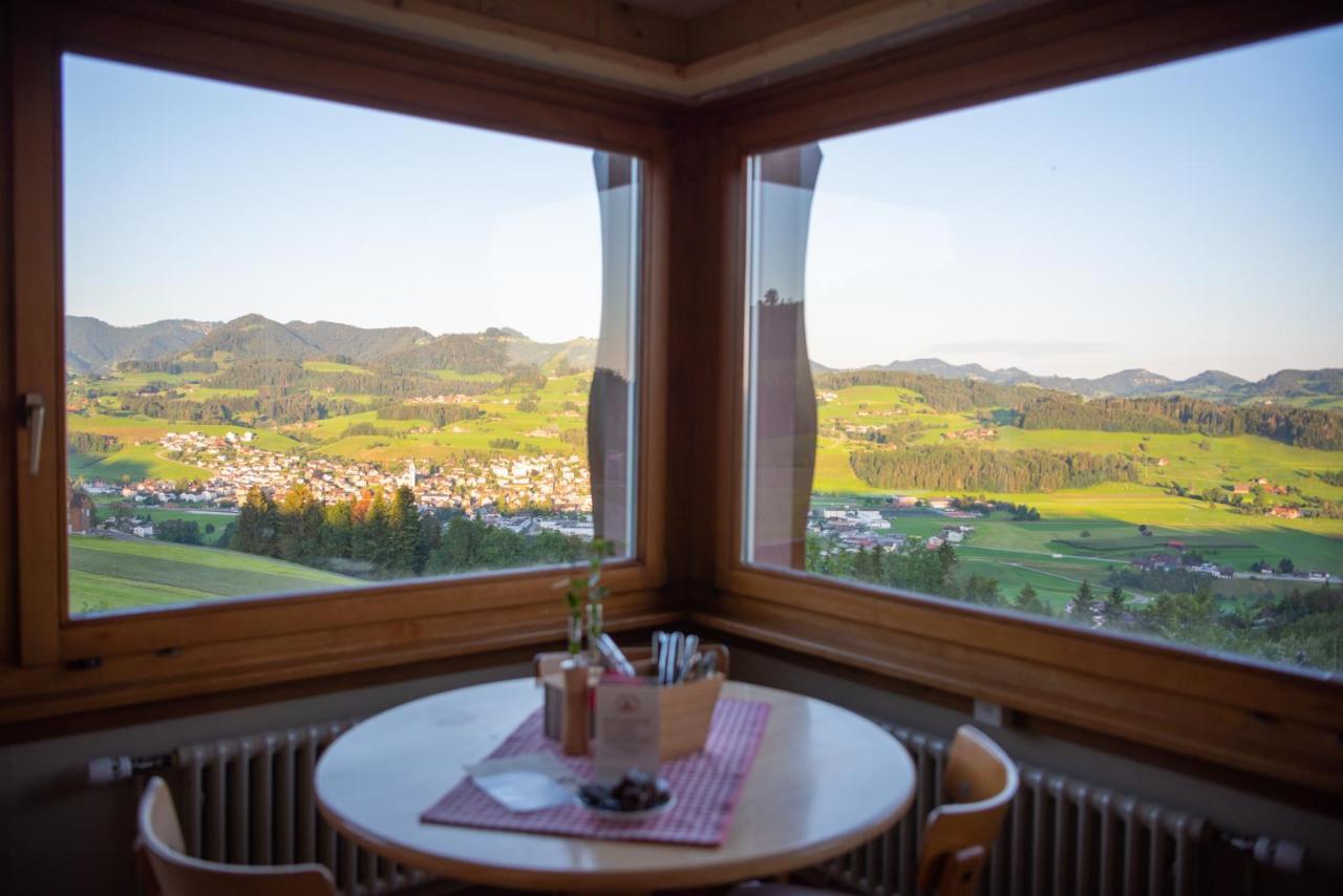 Restaurant Und Kaeserei Berghof Ganterschwil Ngoại thất bức ảnh